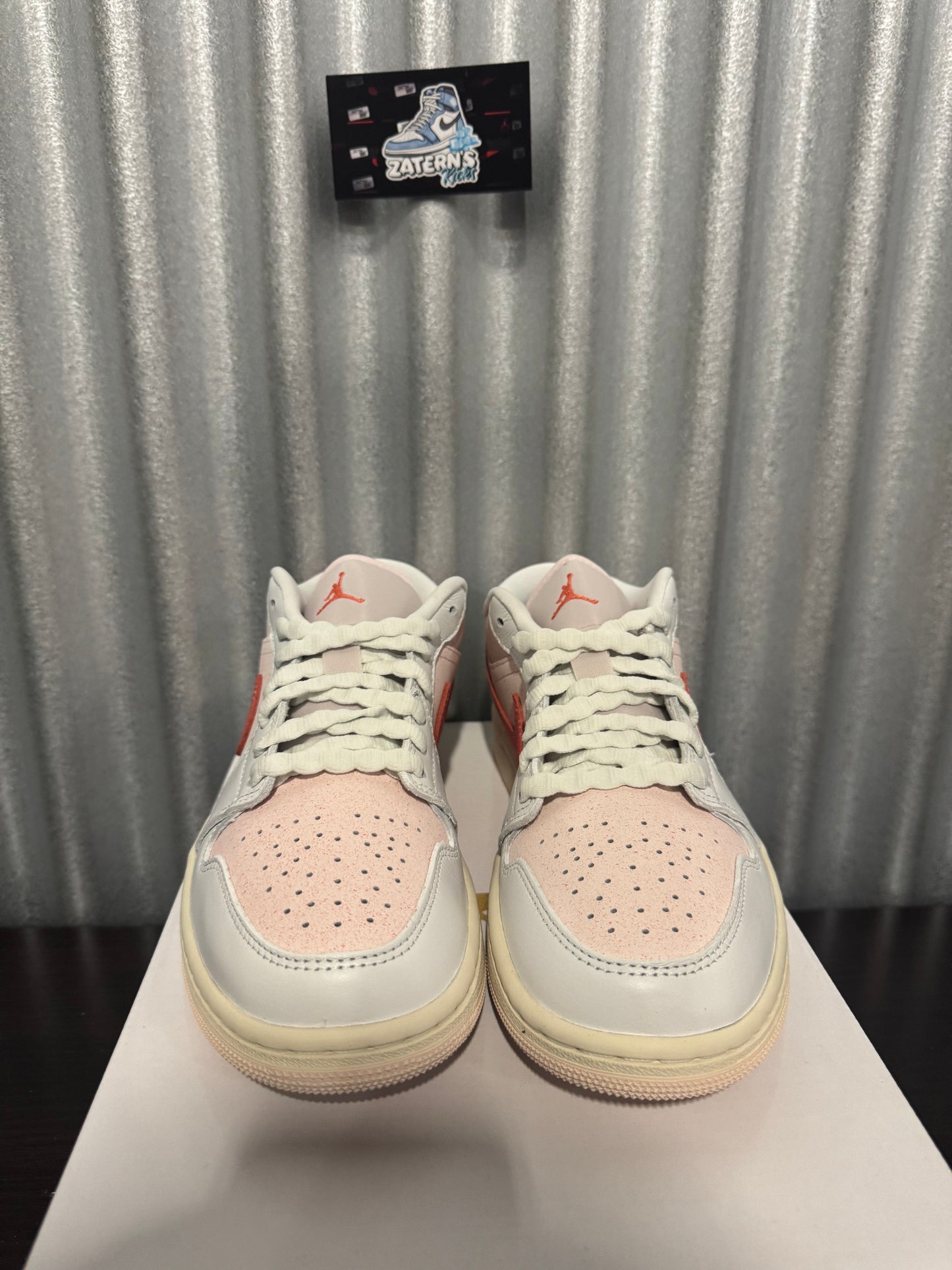 Jordan 1 Low SE Strawberry Milkshake W Brand New IB8156-133