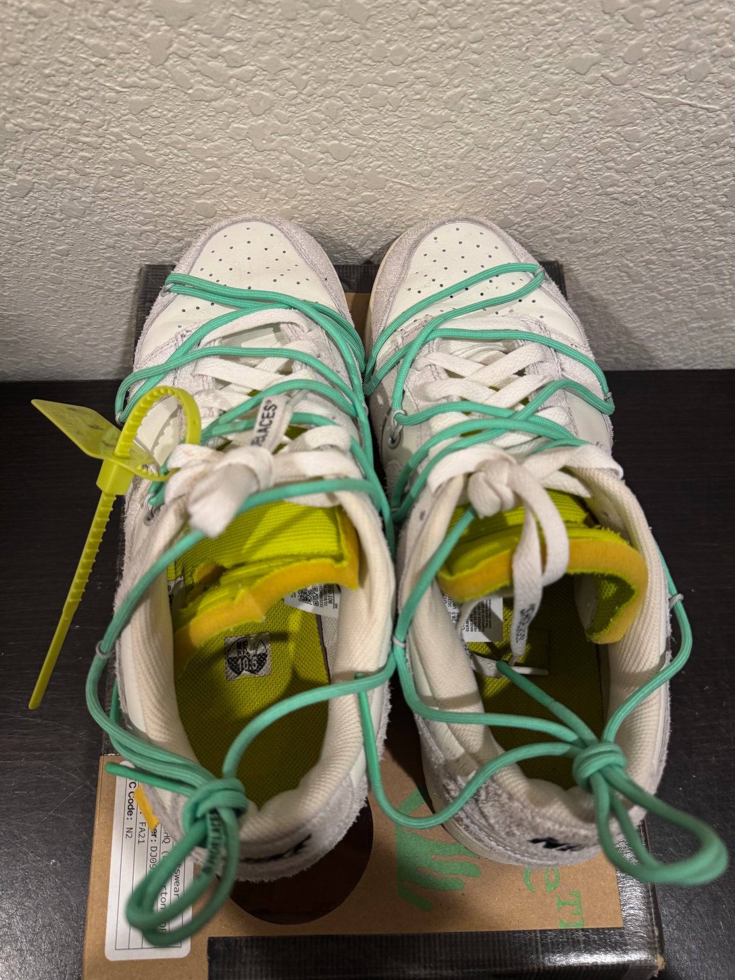 Nike Dunk Low Off White Sail Men's Pre-Owned (10.5M) DJ0950-106