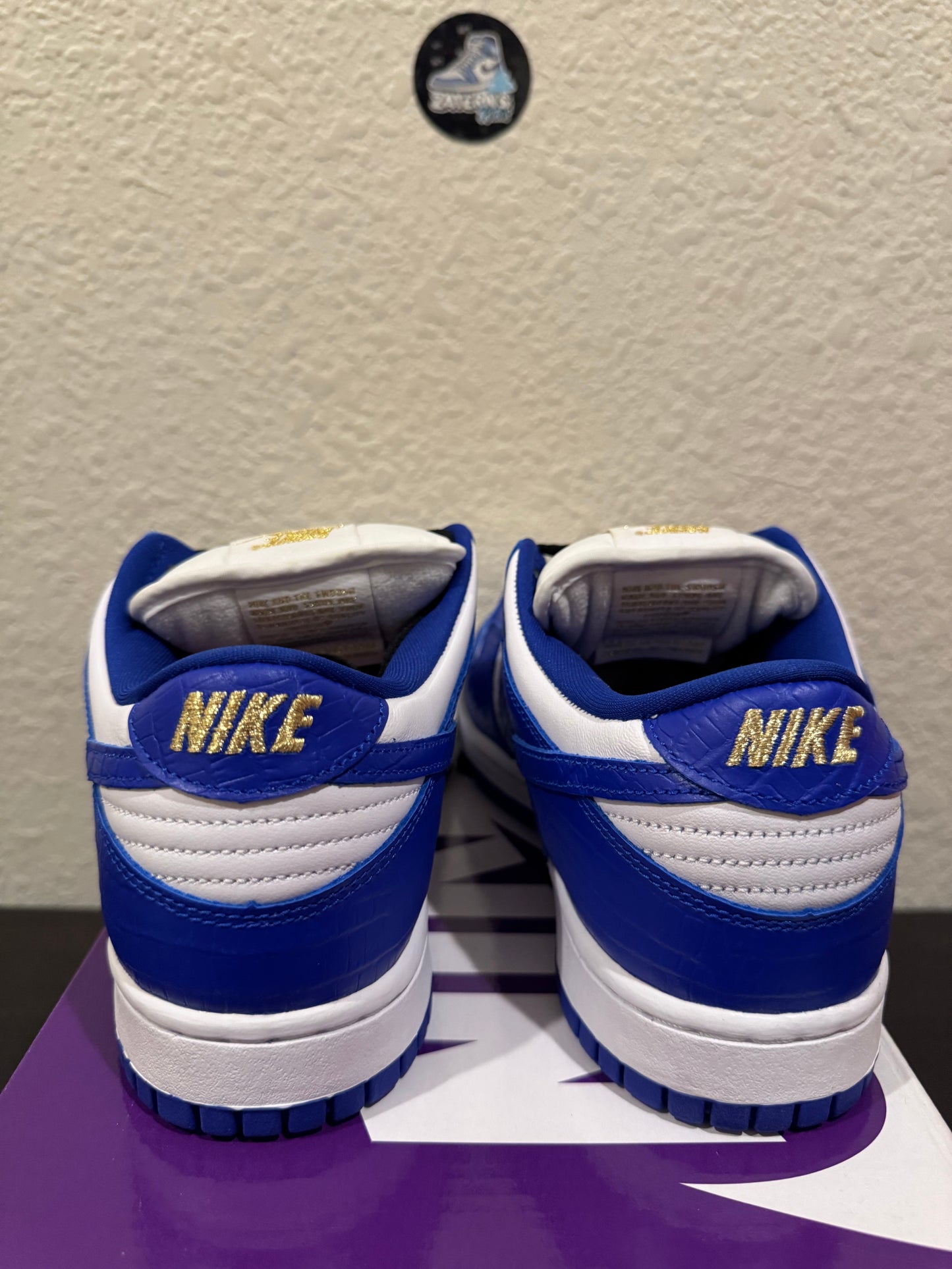 Nike SB Dunk Low Supreme Stars Hyper Royal Men's Brand New DH3228-100