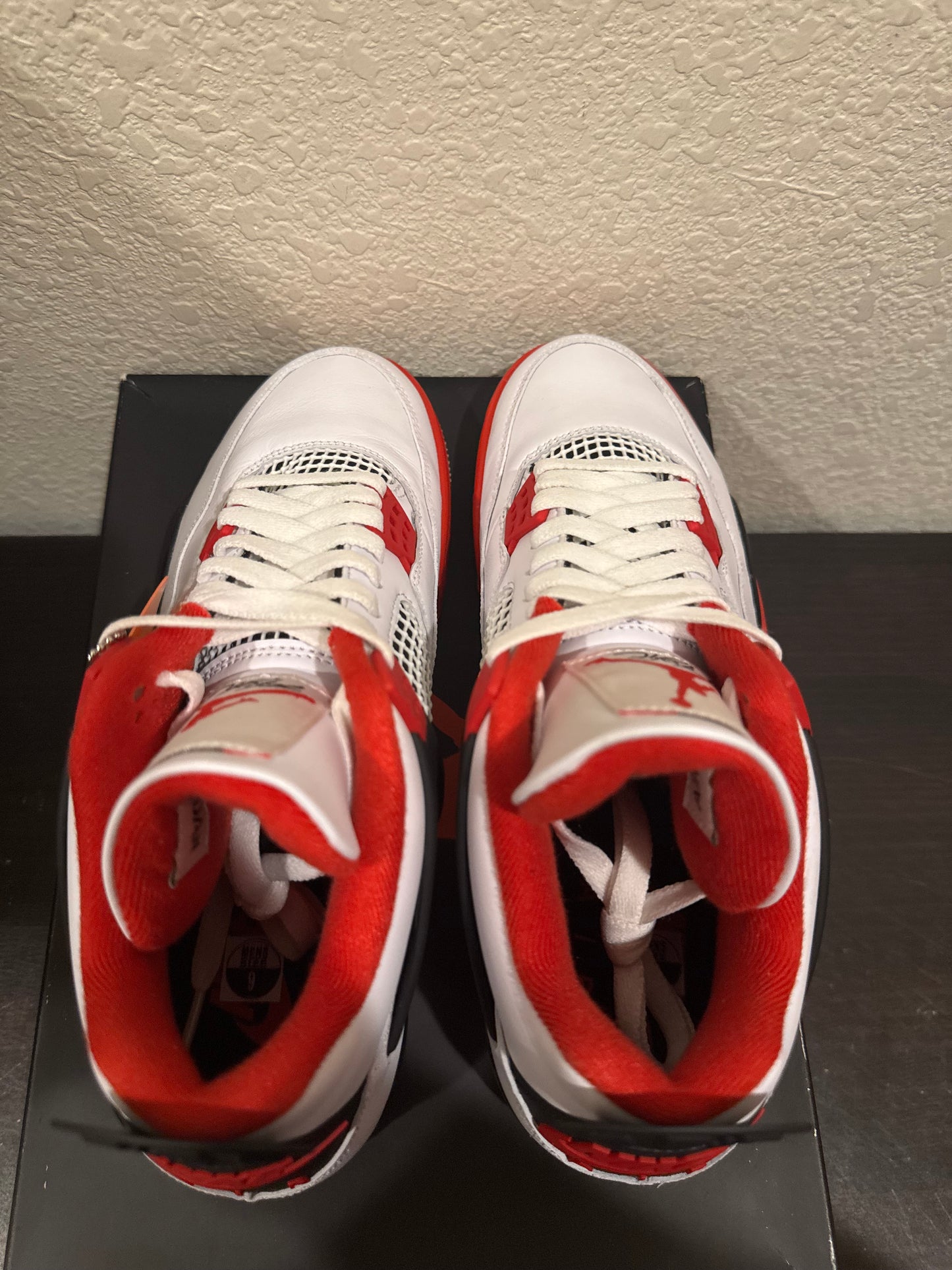 Jordan 4 Fire Red Men's Pre-Owned (9M) DC7770-160