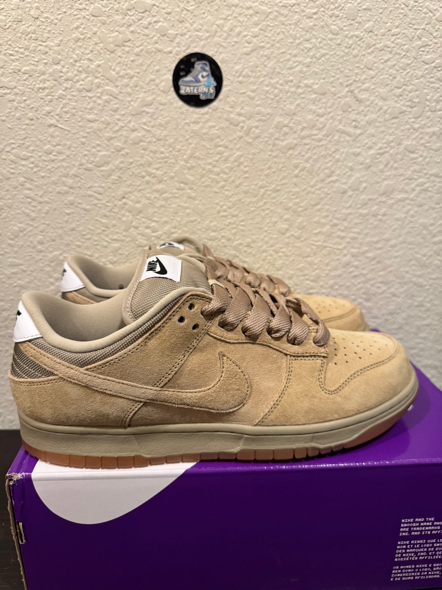 Nike SB Dunk Low B Parachute Beige Men's Brand New HJ0367-200