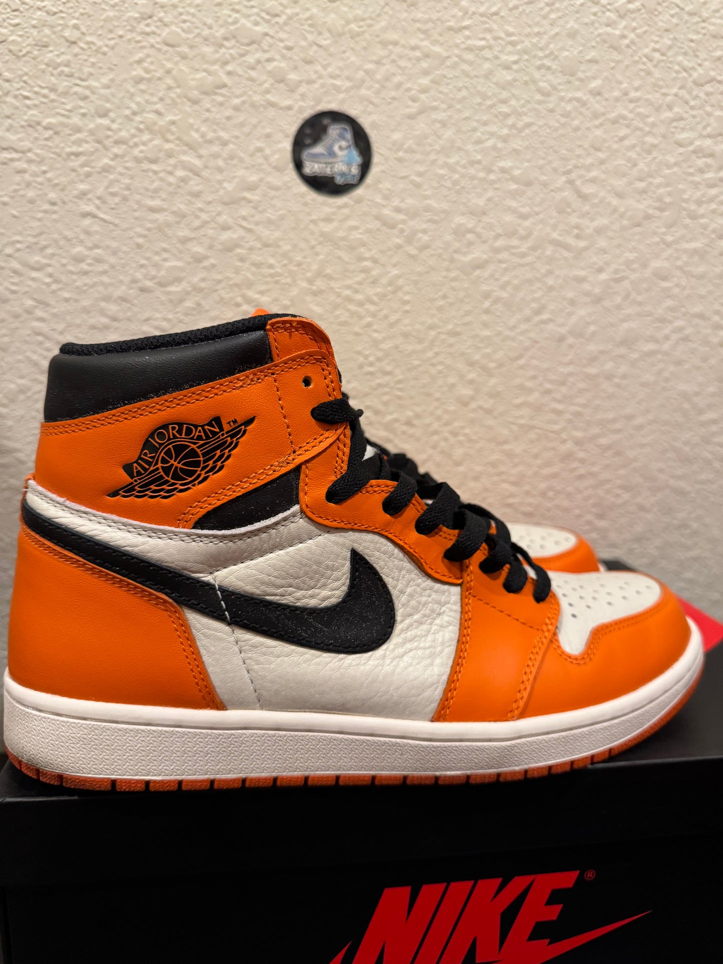 Jordan 1 Reverse Shattered Backboard Men's Pre-Owned (10M) 555088-113
