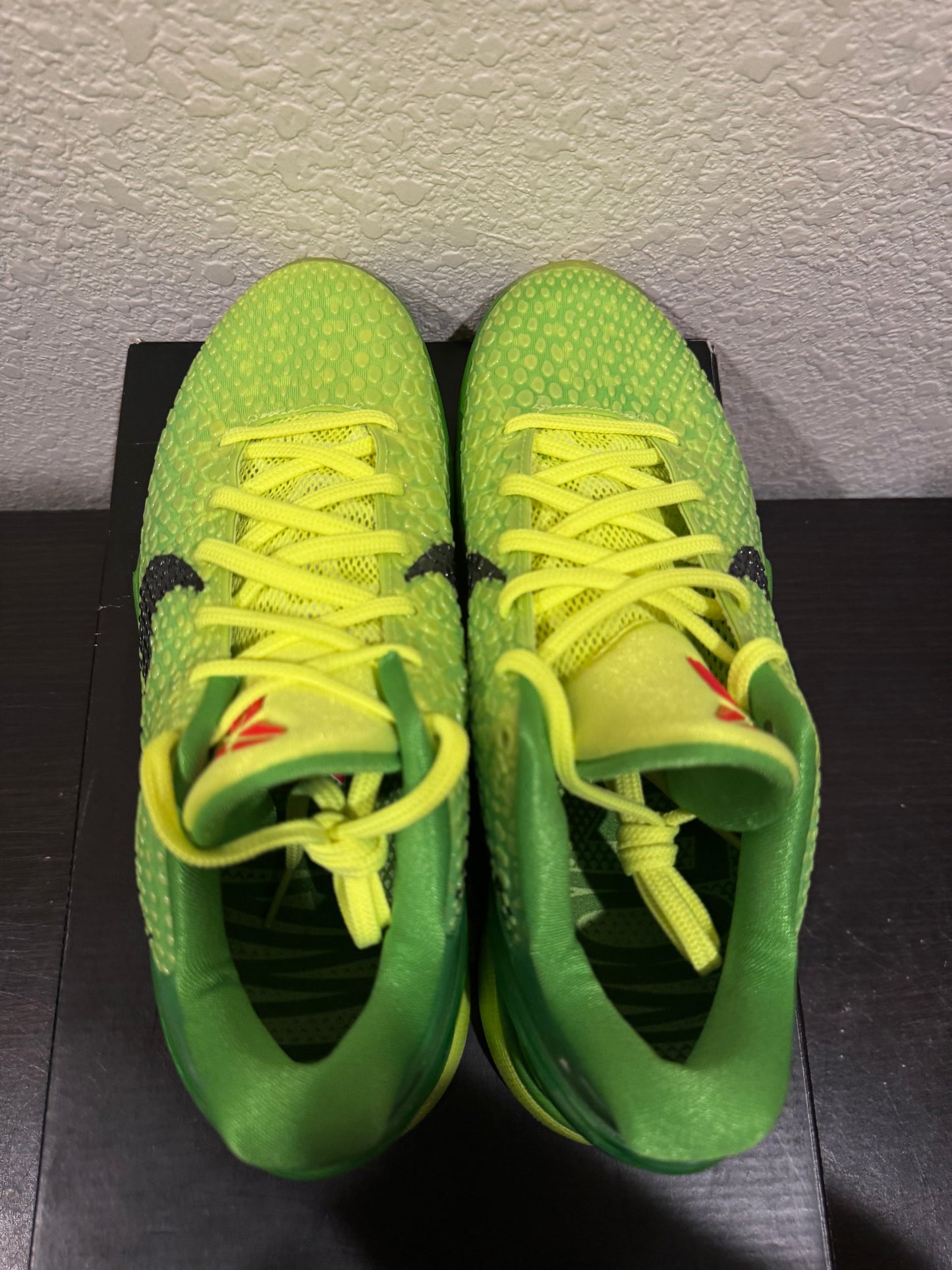Nike Kobe 6 Protro Grinch Men's Pre-Owned (8M) CW2190-300