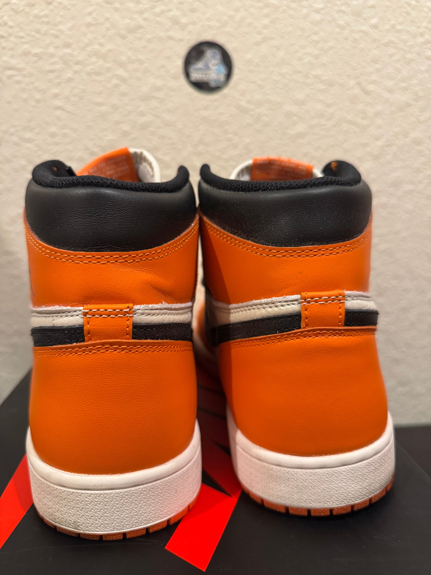 Jordan 1 Reverse Shattered Backboard Men's Pre-Owned (10M) 555088-113