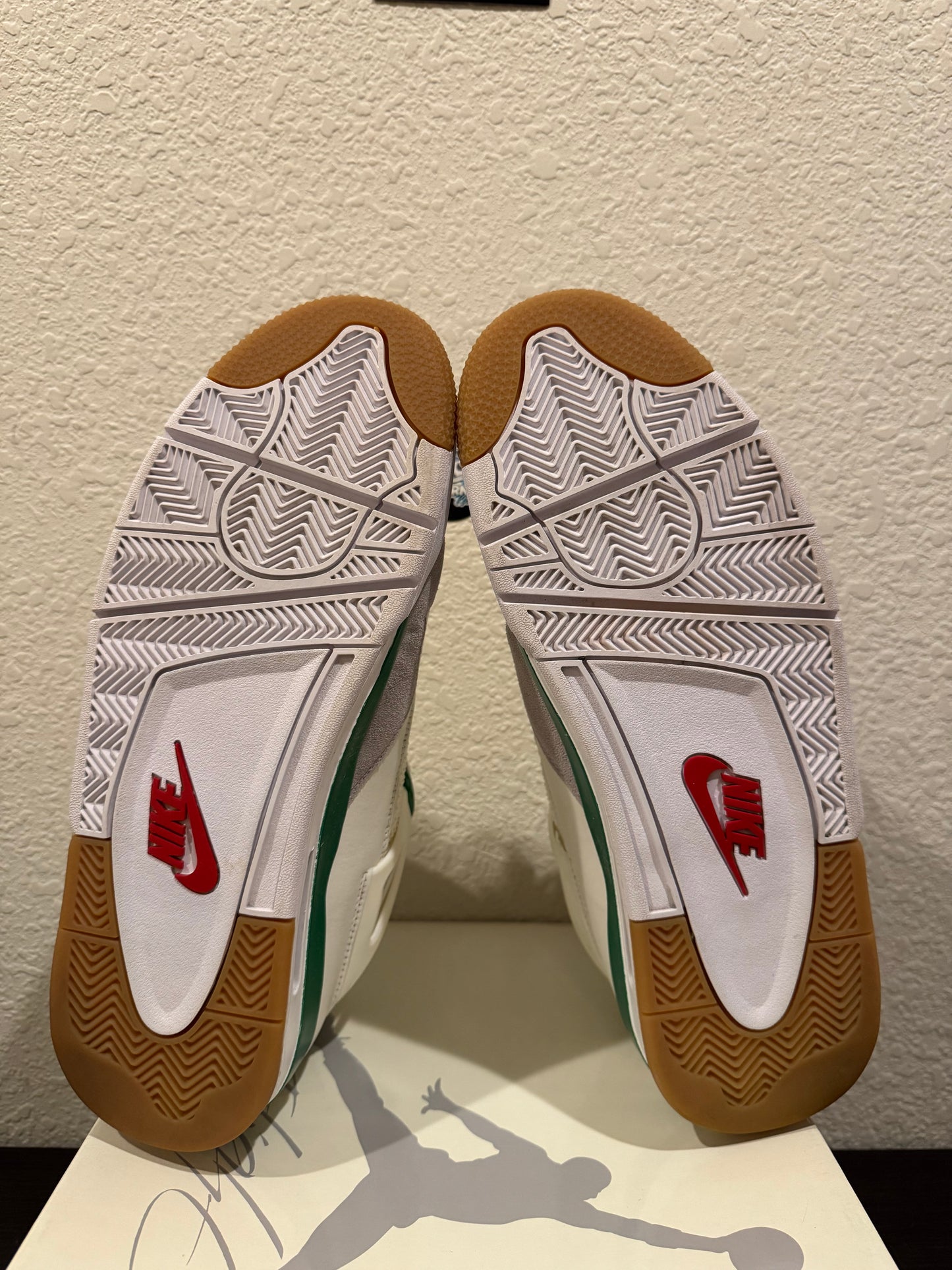 Jordan 4 SB Pine Green Men's Pre-Owned (13M) DR5415-103