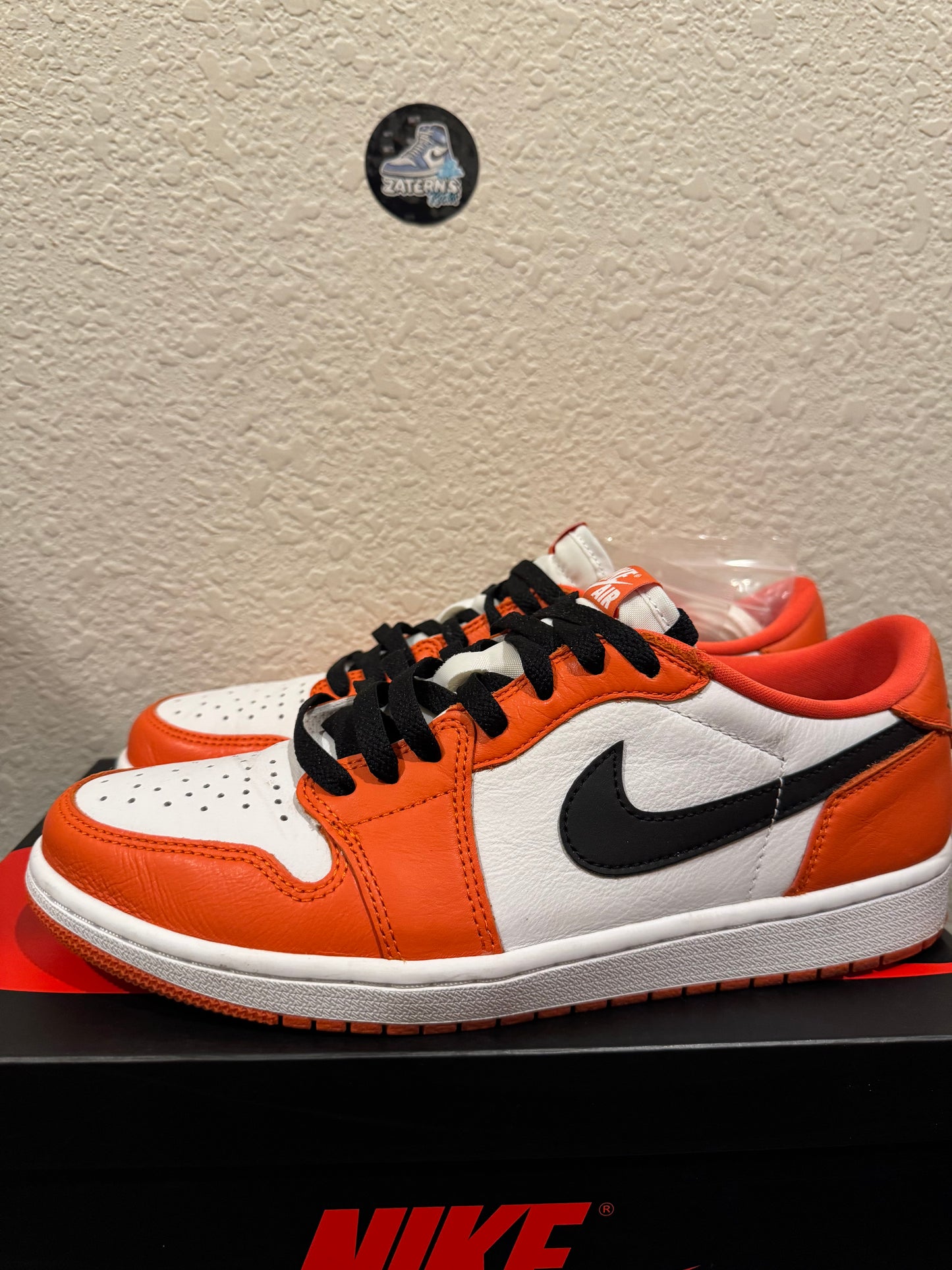Jordan 1 Low OG Starfish Men's Pre-Owned (10M) CZ0790-801