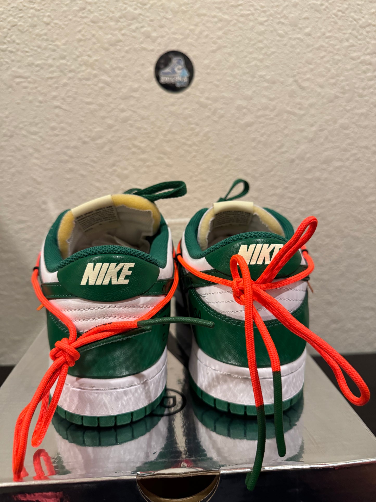 Nike Dunk Low Off White Pine Green Men's Pre-Owned (10.5M) CT0856-100