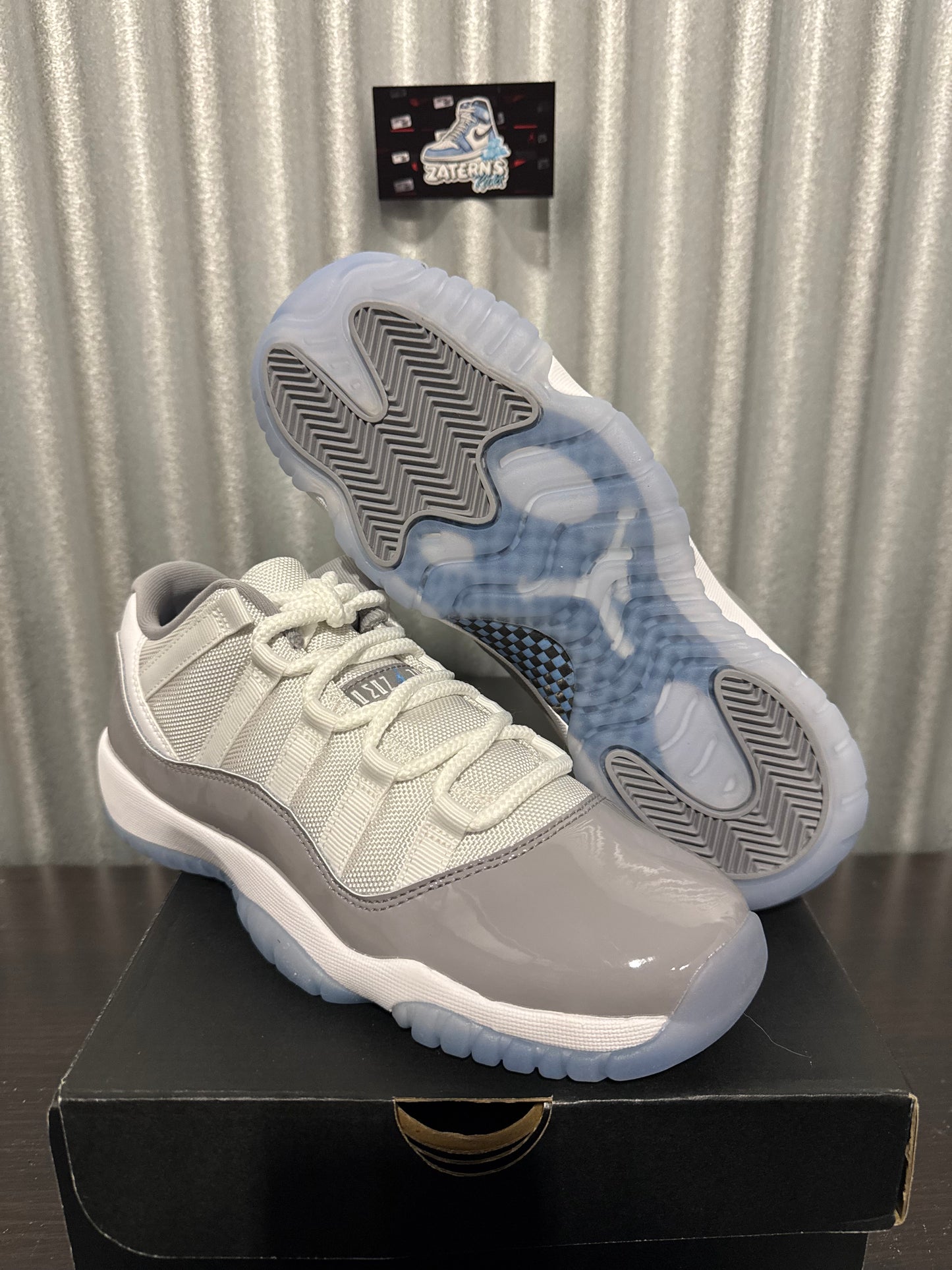 Jordan 11 Low Cement Grey GS Brand New 528896-140