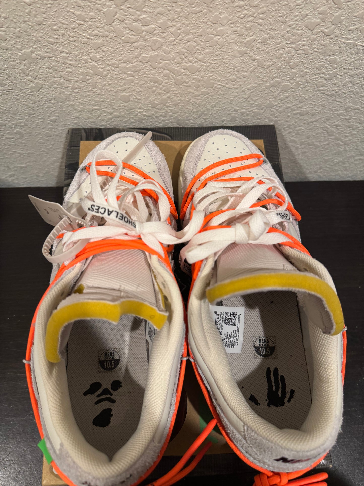 Nike Dunk Low Off White Sail Lot 11 Men's Pre-Owned (10.5M) DJ0950-108