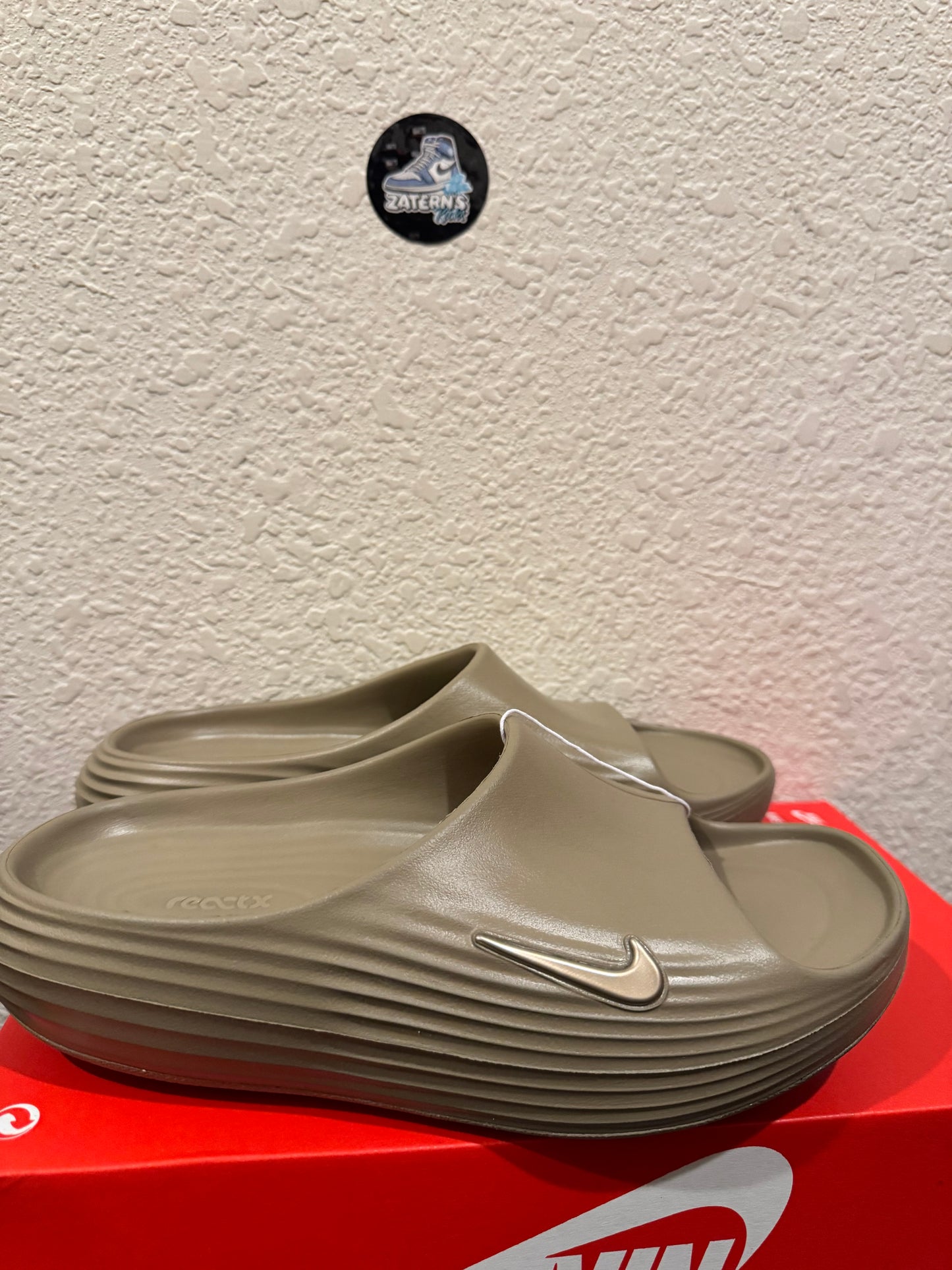 Nike ReactX Rejuven8 Slide Khaki Men's Brand New HV4479-200