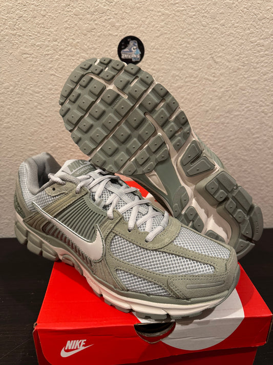 Nike Zoom Vomero 5 Jade Horizon Men's Brand New HF1553-300