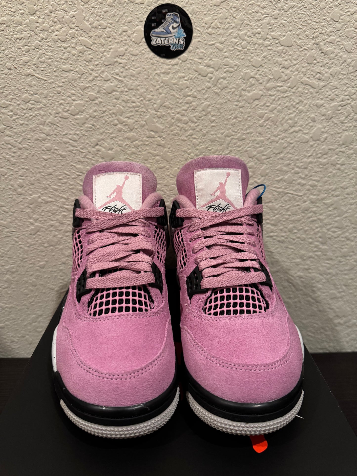 Jordan 4 Orchid Pre-Owned AQ9129-501