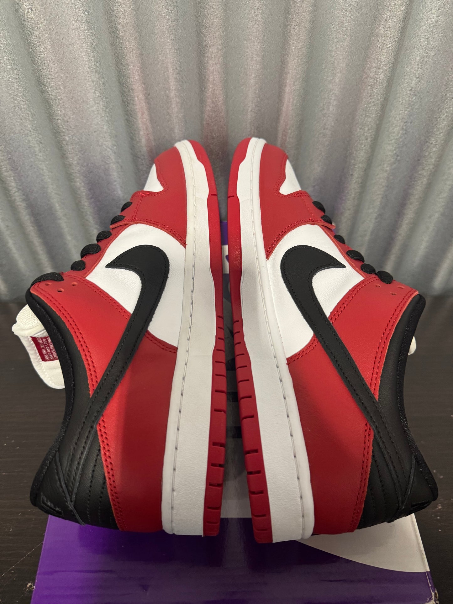 Nike SB Dunk Low Chicago J Pack Men's Brand New BQ6817-600