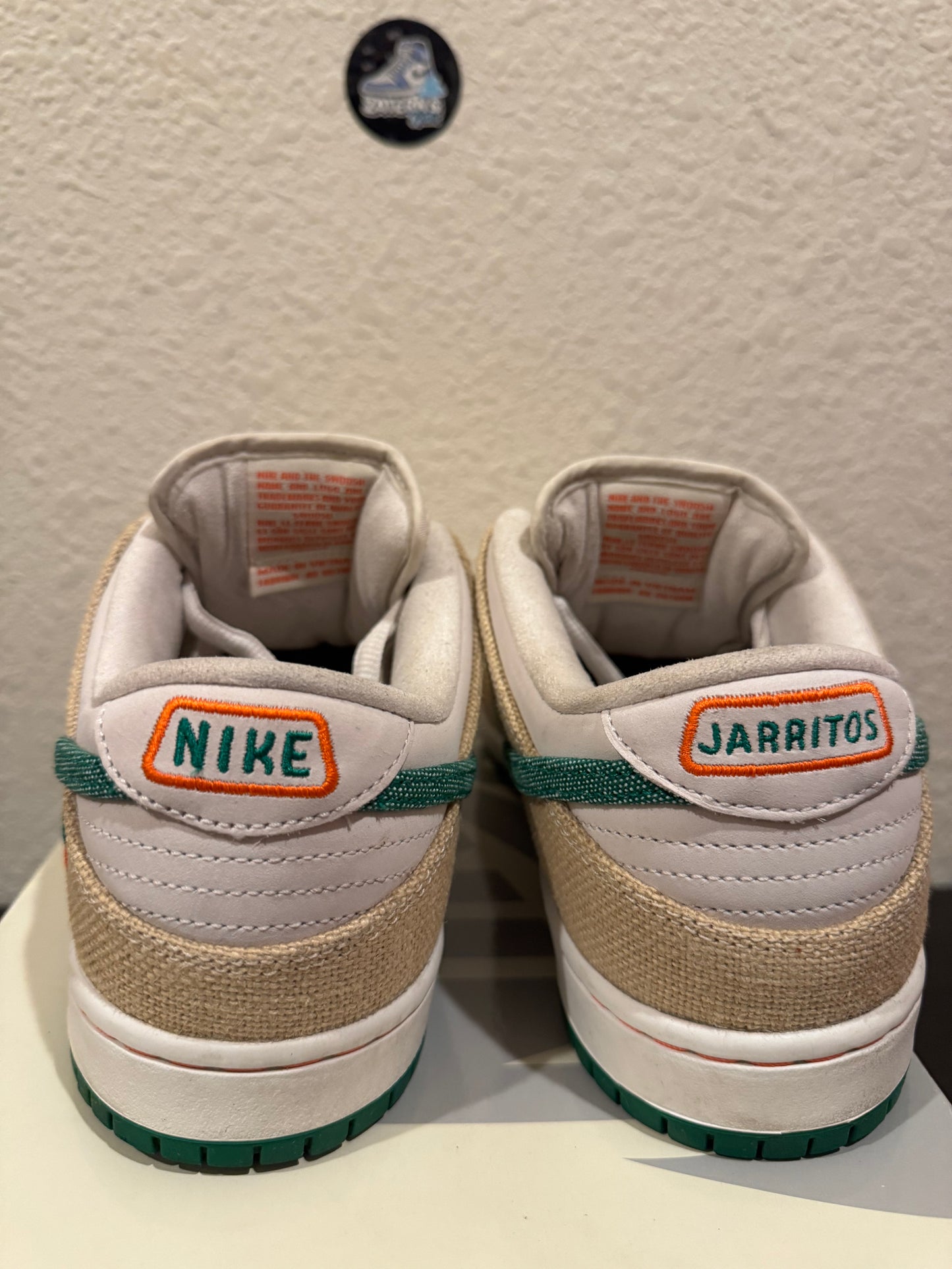 Nike SB Dunk Low Jarritos Men's Pre-Owned (10.5M) FD0860-001