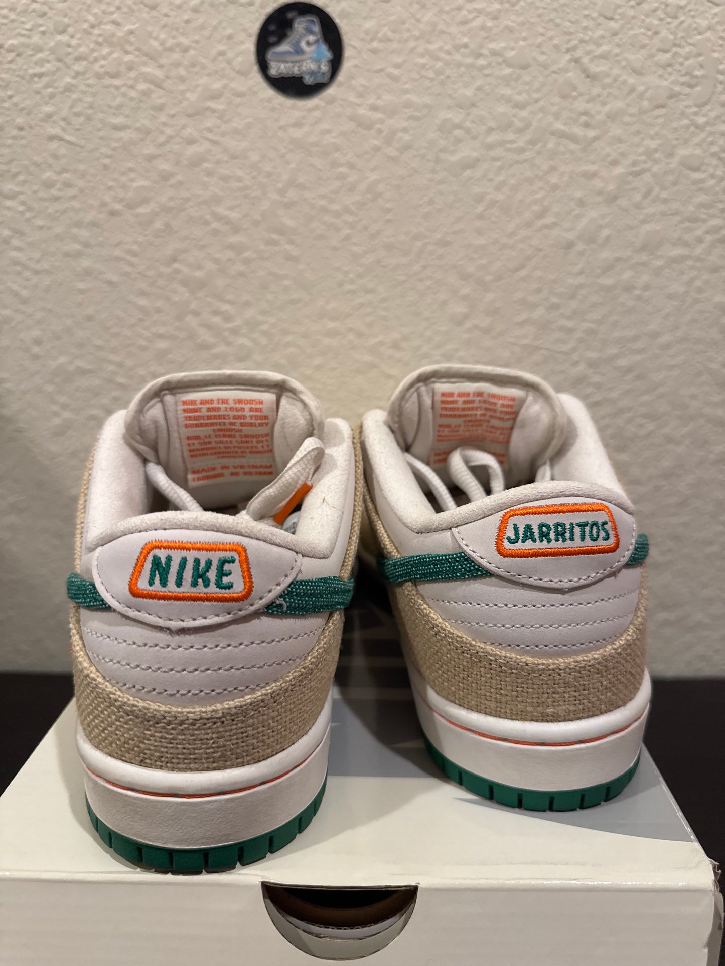 Nike SB Dunk Low Jarritos Men's Pre-Owned (6.5M) FD0860-001