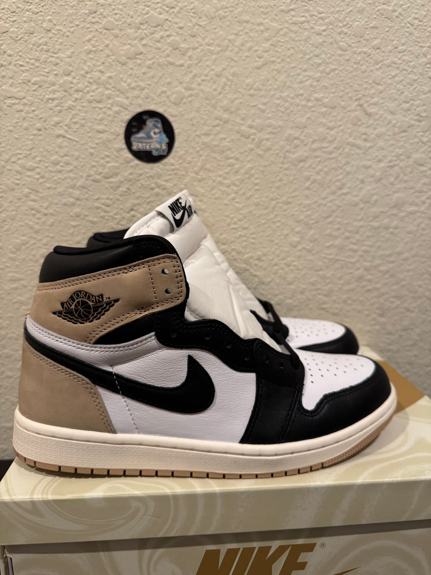 Jordan 1 High OG Latte Men's/Women's FD2596-021