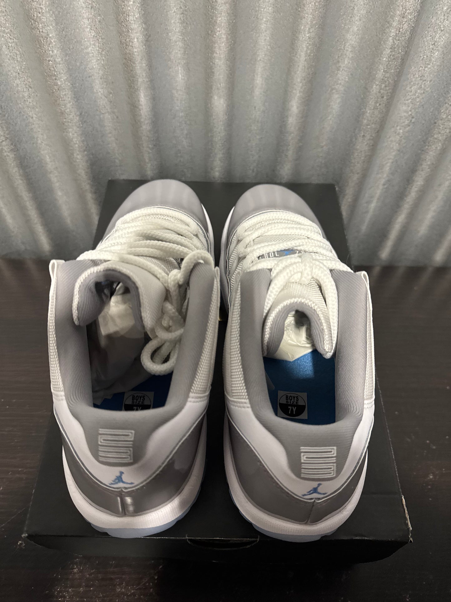 Jordan 11 Low Cement Grey GS Brand New 528896-140