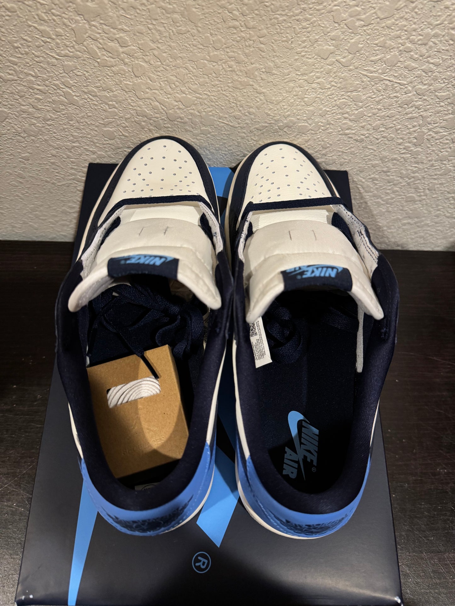 Jordan 1 Low OG Obsidian UNC Men's Brand New CZ0790-400