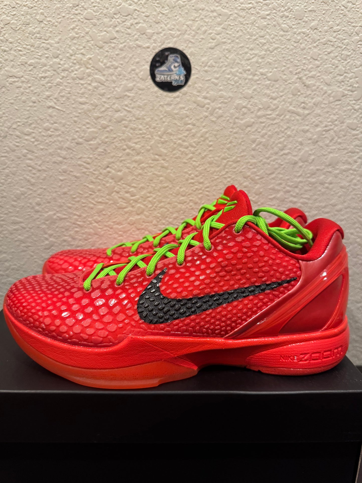 Nike Kobe 6 Protro Reverse Grinch Men's Pre-Owned (10M) FV4921-600