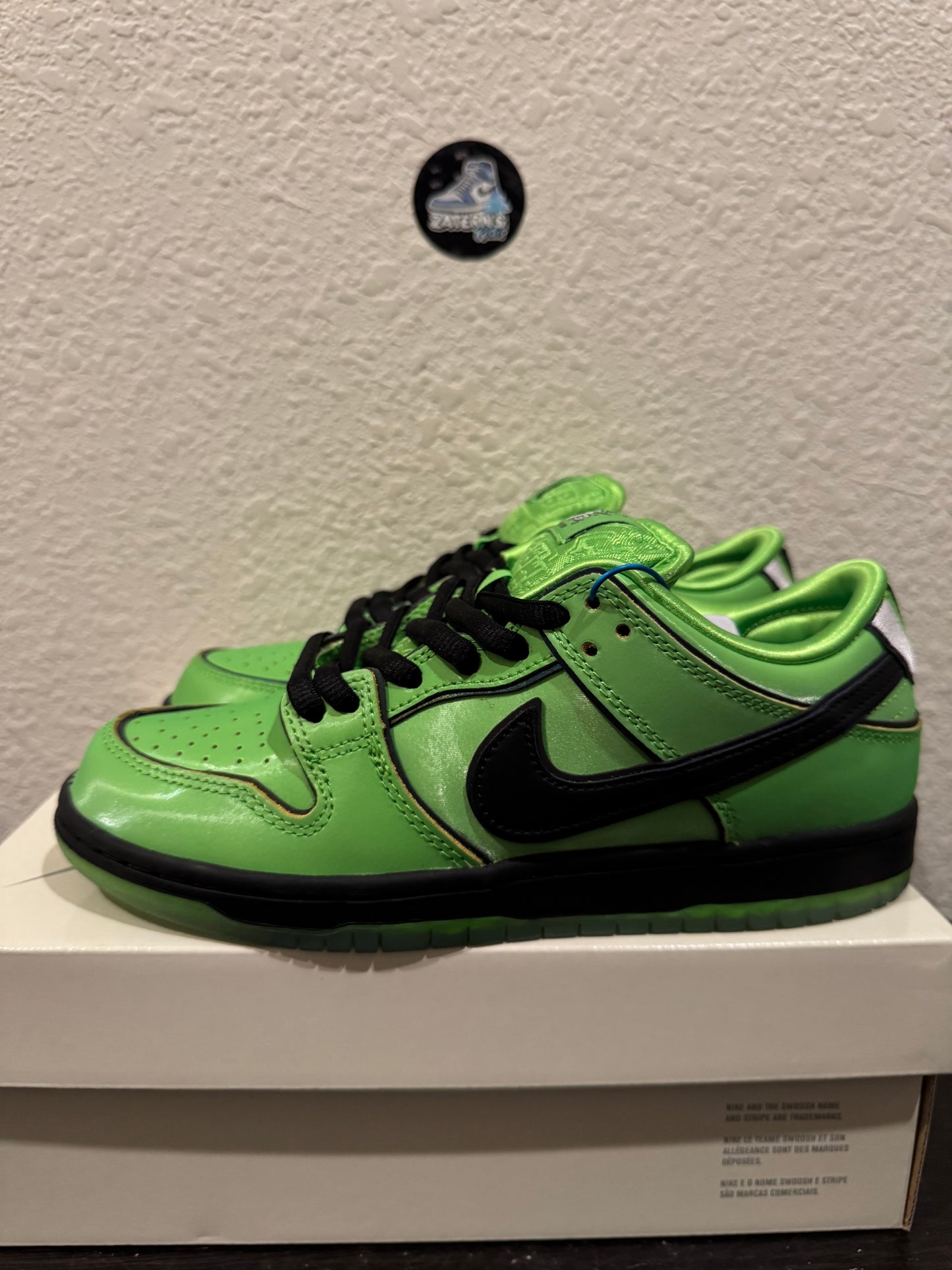 Nike SB Dunk Low PowerPuff Girls Buttercup Pre-Owned FZ8319-300