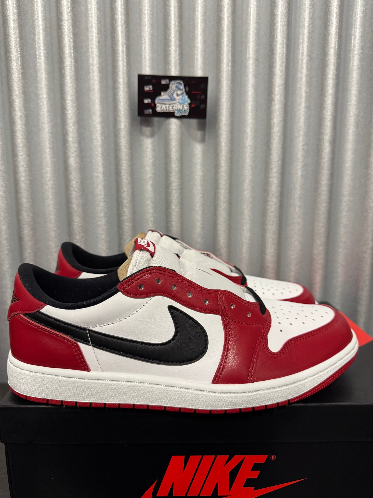 Jordan 1 Low OG Chicago Men's Brand New HQ6998-600