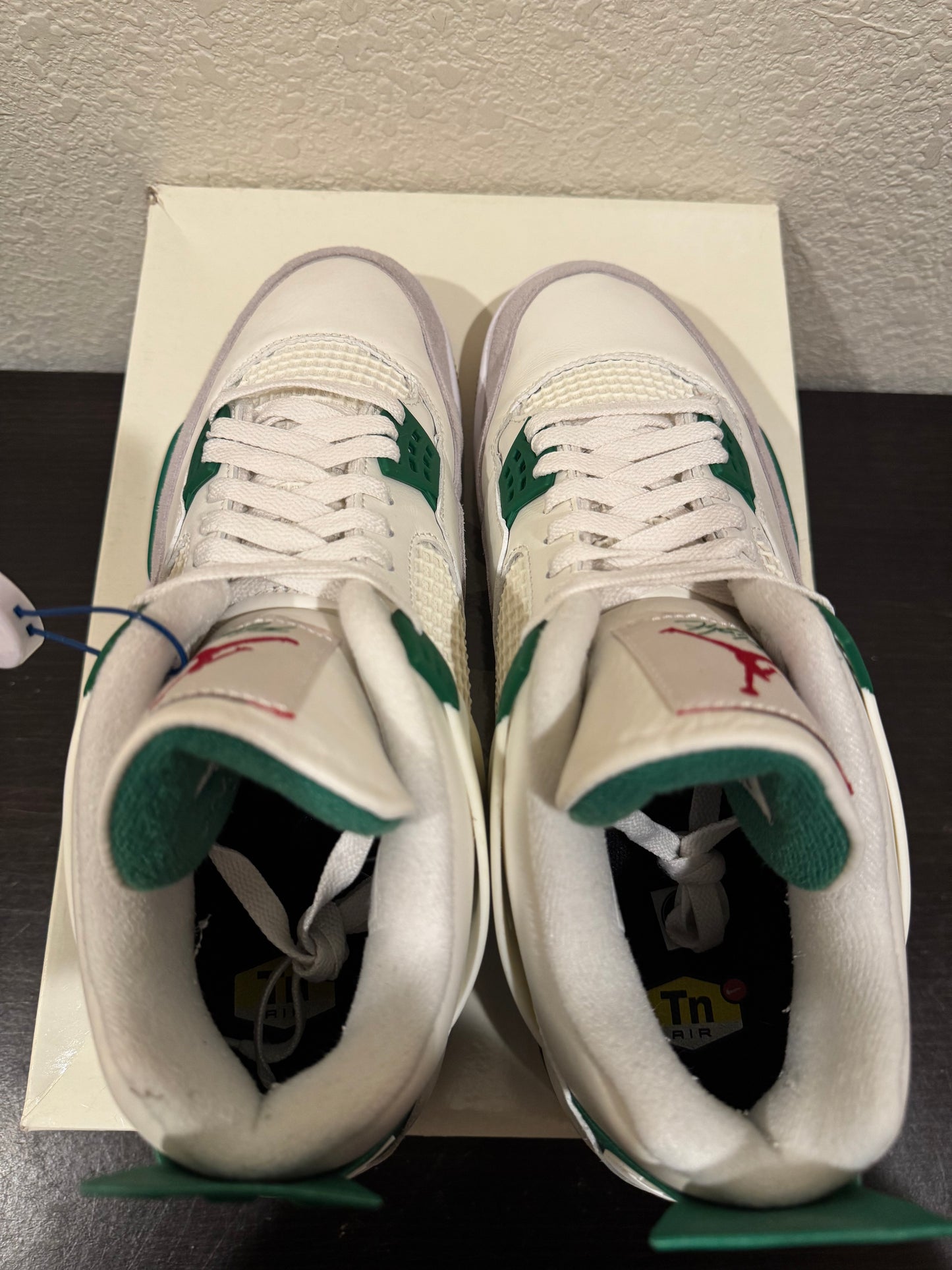 Jordan 4 SB Pine Green Men's Pre-Owned DR5415-103