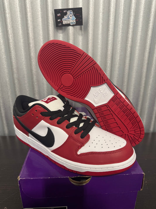 Nike SB Dunk Low Chicago J Pack Men's Brand New BQ6817-600