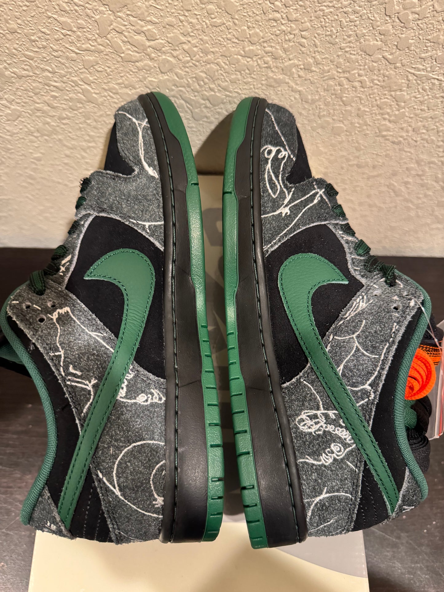 Nike SB Dunk Low There Skateboards Men's Brand New HF7743-001