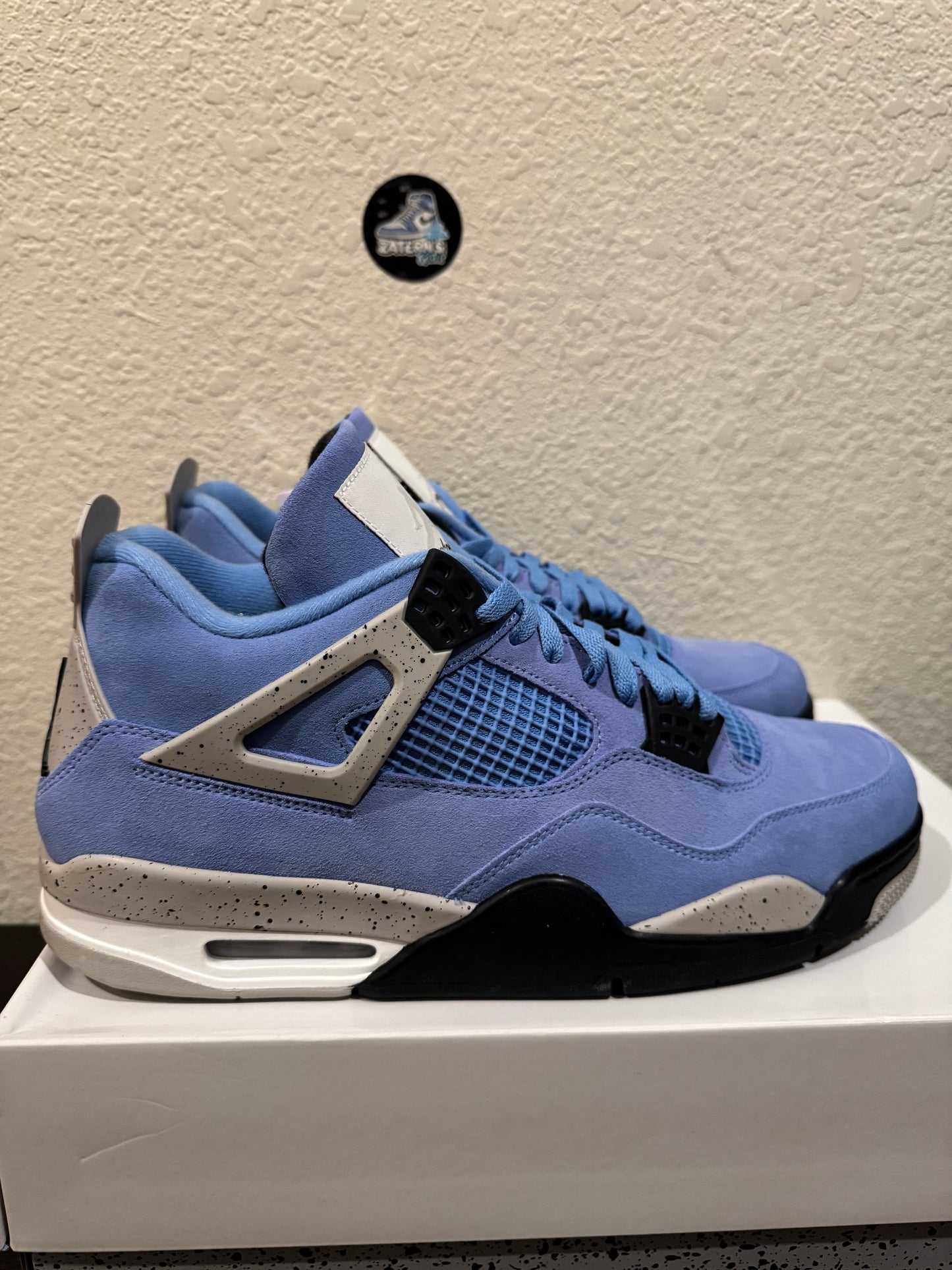 Jordan 4 University Blue Men's Brand New CT8527-400