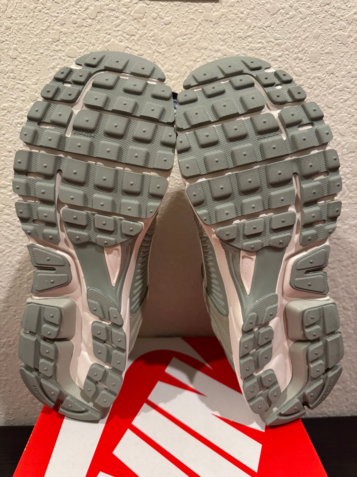 Nike Zoom Vomero 5 Jade Horizon Men's Brand New HF1553-300