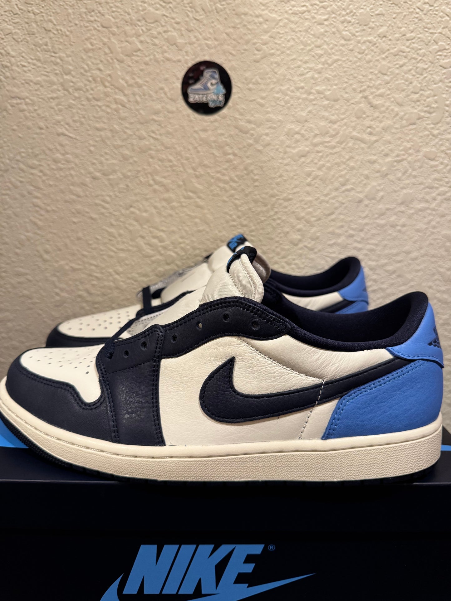 Jordan 1 Low OG Obsidian UNC Men's Brand New CZ0790-400