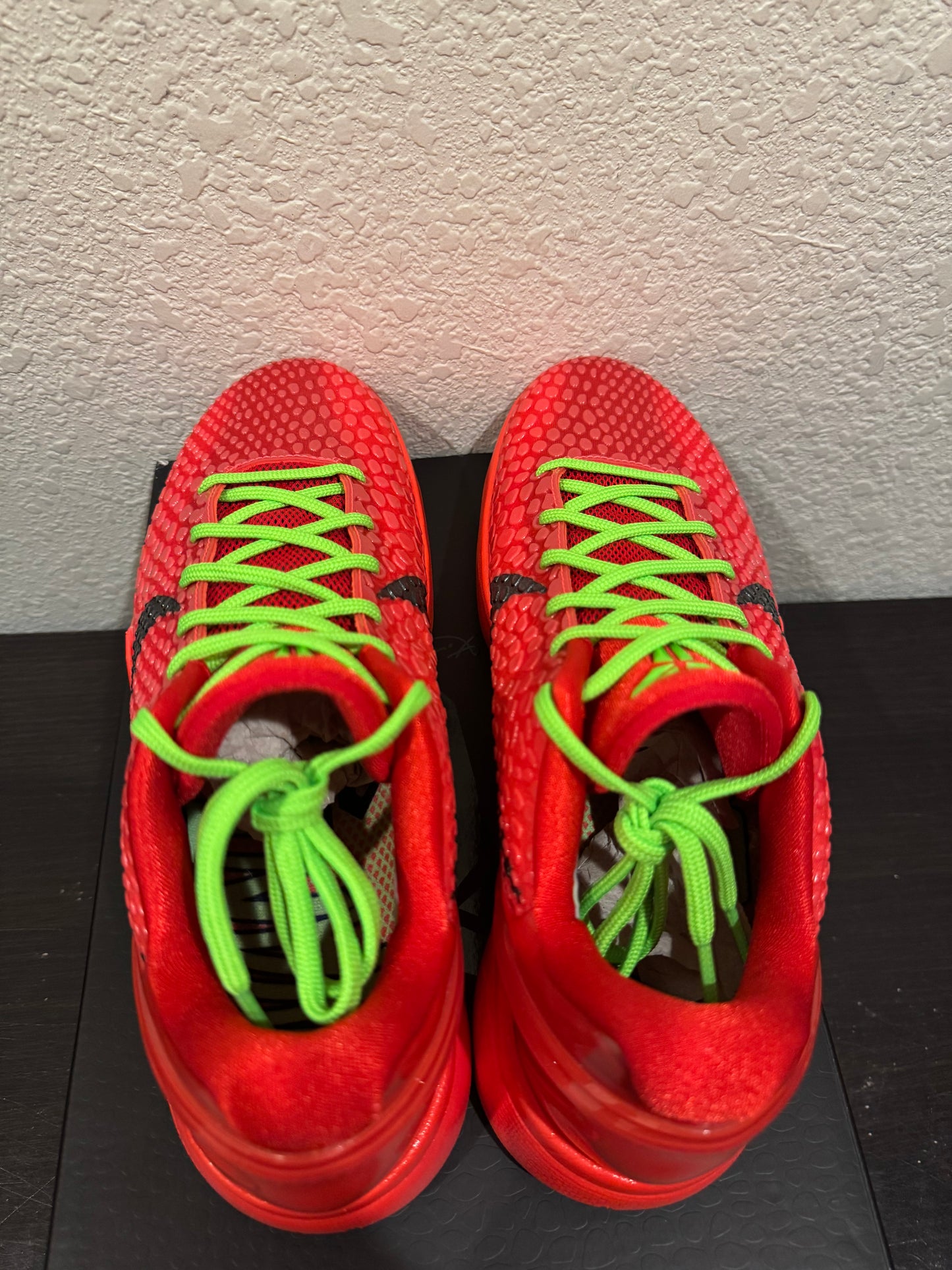 Nike Kobe 6 Protro Reverse Grinch Men's Pre-Owned (10M) FV4921-600