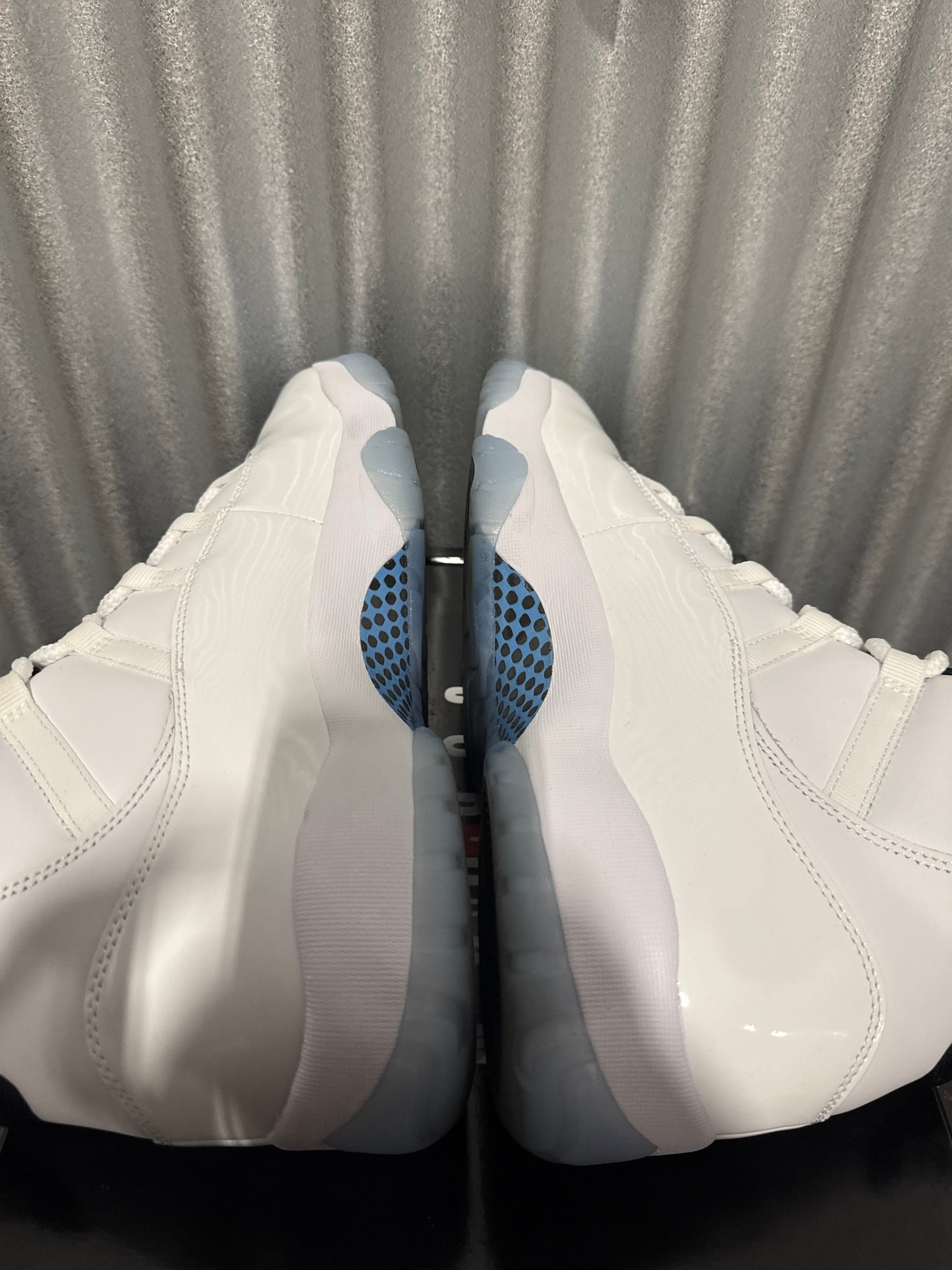 Jordan 11 Legend Blue Men's Pre-Owned (12M) CT8012-104