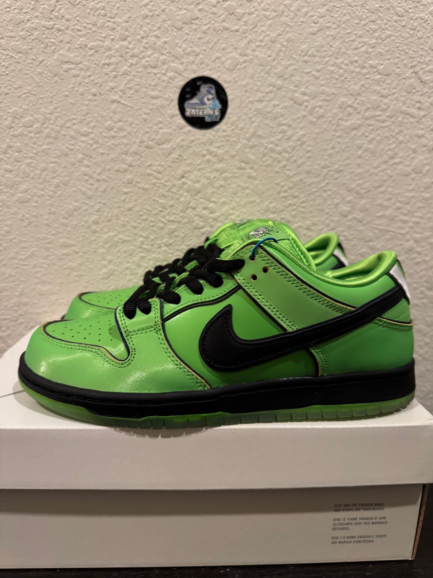 Nike SB Dunk Low PowerPuff Girls Buttercup Size 8 Men's Pre-Owned FZ8319-300